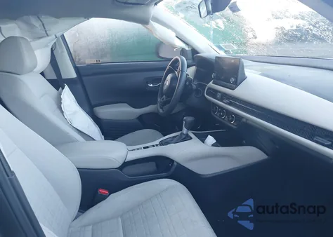 2024 Honda Hr-V Awd Lx from USA, damaged, VIN 3CZRZ2H32RM718600